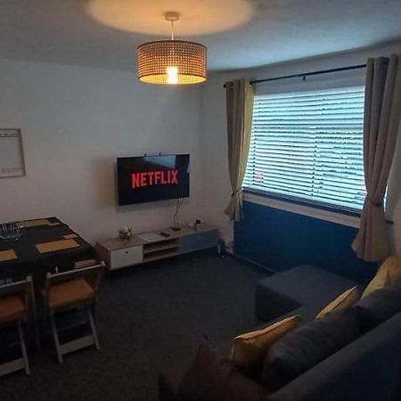 6-Min Walk To New Cross Parking Long Stay Discounts Wolverhampton Dış mekan fotoğraf