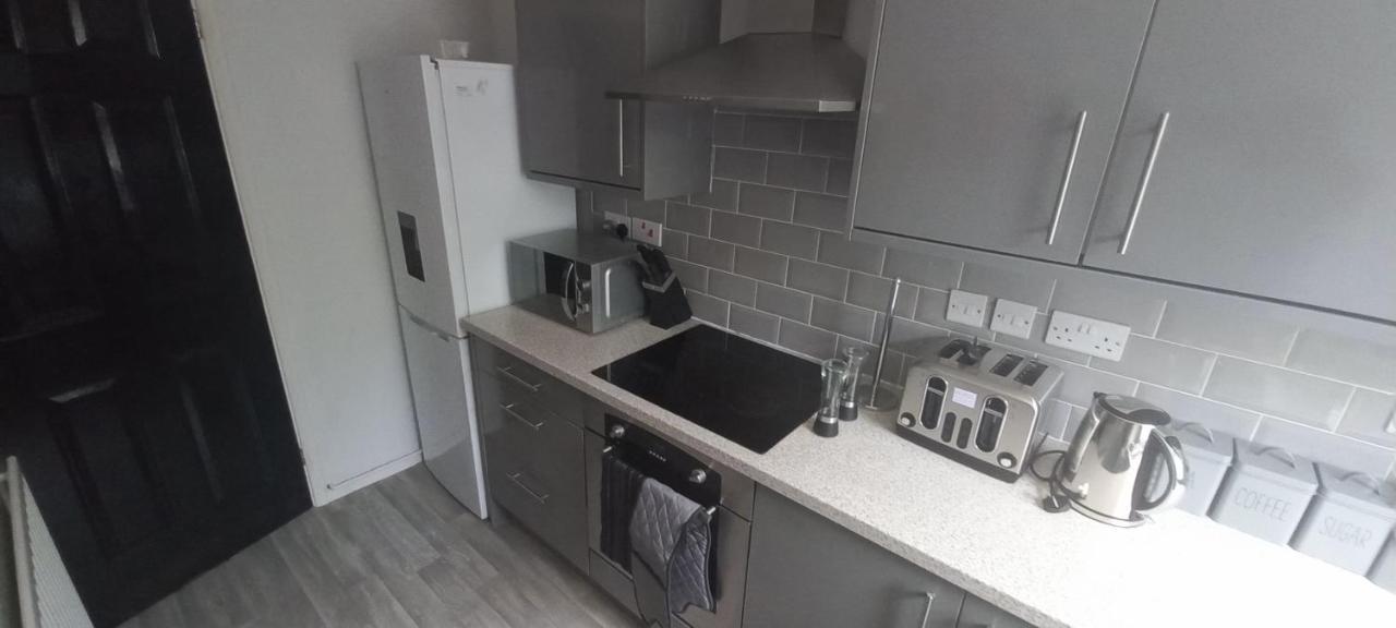 6-Min Walk To New Cross Parking Long Stay Discounts Wolverhampton Dış mekan fotoğraf